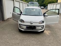 Weiß Gebraucht 2012 VW up! Kleinwagen | 6.500 € (Teuer)