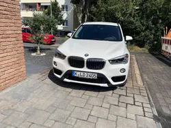 Weiß Gebraucht 2018 BMW X1 Sport Line SUV | 19.999 € (Guter Preis)