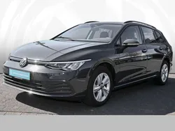 Uranograu Gebraucht 2021 VW Golf VIII Life Kombi | 20.990 € (Guter Preis)
