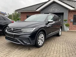 Schwarz Gebraucht 2024 VW Tiguan Allspace Life SUV | 35.400 € (Superpreis)