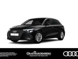 Brillantschwarz Gebraucht 2022 Audi A3 Ambiente | 23.880 € (Guter Preis)