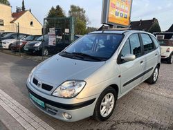 Grau Gebraucht 2001 Renault Scénic Dynamique Van / Kleinbus | 2.800 € (Teuer)