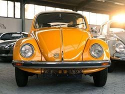 Gelb Gebraucht 1975 VW Käfer Kleinwagen | 21.900 €