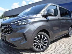 Magnetic grau Neu 2025 Ford Tourneo Custom Titanium X Van / Kleinbus | 60.990 € (Fairer Preis)