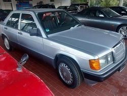 Silber Gebraucht 1990 Mercedes 190 Limousine | 4.950 €