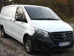Weiß Gebraucht 2015 Mercedes Vito Van / Kleinbus | 8.500 €