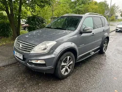 Grau Gebraucht 2015 Ssangyong Rexton SUV | 8.900 € (Etwas zu teuer)