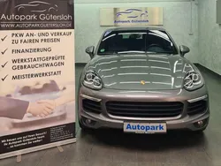Grau Gebraucht 2015 Porsche Cayenne SUV | 29.999 € (Fairer Preis)
