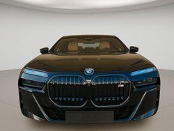 Schwarz Gebraucht 2024 BMW M760e Comfort Edition Limousine | 140.420 € (Teuer)