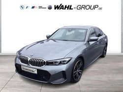 Grau Gebraucht 2024 BMW 330 M Sport Limousine | 49.890 € (Etwas zu teuer)