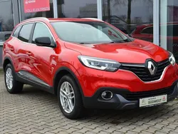 Rouge flamme Gebraucht 2016 Renault Kadjar Bose Edition SUV | 15.490 € (Etwas zu teuer)