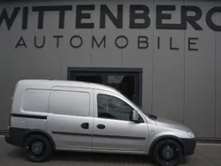 Silber Gebraucht 2011 Opel Combo Van / Kleinbus | 5.900 € (Etwas zu teuer)