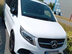 Weiß Gebraucht 2020 Mercedes V250 AMG line Van / Kleinbus | 37.850 € (Guter Preis)