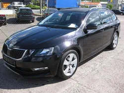 Schwarzmagic perleffekt (metallic) Gebraucht 2018 Skoda Octavia Ambition Kombi | 14.990 € (Fairer Preis)
