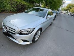 Silber Gebraucht 2018 Mercedes C180 Limousine | 22.999 € (Fairer Preis)