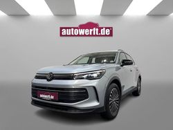 Oyster silver metallic Gebraucht 2024 VW Tiguan Goal SUV | 32.490 €