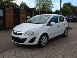 Weiß Gebraucht 2012 Opel Corsa Kleinwagen | 5.500 € (Etwas zu teuer)