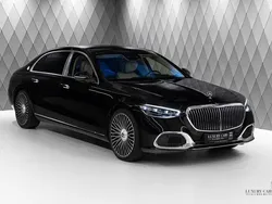 Schwarz Neu 2025 Mercedes S580 Limousine | 222.411 €