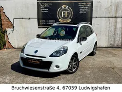 Weiß Gebraucht 2011 Renault Clio GrandTour Kombi | 4.999 € (Etwas zu teuer)
