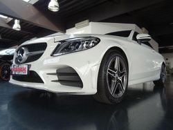 Weiß Gebraucht 2019 Mercedes C300 AMG line Coupé | 34.990 € (Teuer)