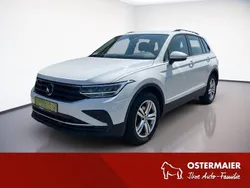 Weiß Gebraucht 2022 VW Tiguan Life SUV | 31.890 € (Superpreis)