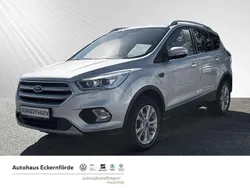 Silber Gebraucht 2020 Ford Kuga Titanium SUV | 17.980 € (Fairer Preis)