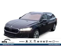 Schwarz Neu 2024 Skoda Superb Selection Kombi | 41.450 € (Etwas zu teuer)