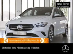 Weiß Gebraucht 2022 Mercedes B200 Progressive Van / Kleinbus | 28.890 € (Etwas zu teuer)