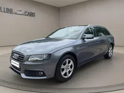 Grau Gebraucht 2012 Audi A4 Attraction Kombi | 8.990 € (Guter Preis)