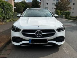 Weiß Gebraucht 2021 Mercedes C220 Avantgarde Limousine | 31.400 € (Fairer Preis)