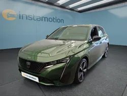 Grün Gebraucht 2024 Peugeot 308 Kleinwagen | 26.549 € (Fairer Preis)