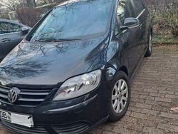 Schwarz Gebraucht 2006 VW Golf Plus Cross Comfortline Van / Kleinbus | 2.990 € (Guter Preis)