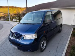 Blau Gebraucht 2004 VW T5 Basis Van | 7.900 € (Fairer Preis)