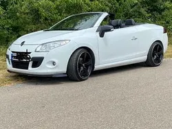 Weiß Gebraucht 2010 Renault Mégane Cabriolet Dynamique Cabrio | 6.699 € (Etwas zu teuer)