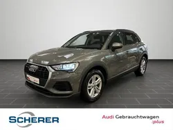 Chronosgrau metallic (metallic) Gebraucht 2019 Audi Q3 Ambiente SUV | 28.490 € (Guter Preis)