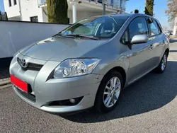 Medium silver metallic Gebraucht 2010 Toyota Auris Life Kleinwagen | 2.800 € (Superpreis)