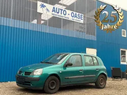 Grün Gebraucht 2004 Renault Clio II Authentique Kleinwagen | 590 € (Guter Preis)