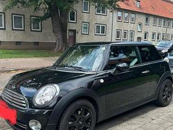 Schwarz Gebraucht 2010 Mini Cooper Kleinwagen | 4.300 €