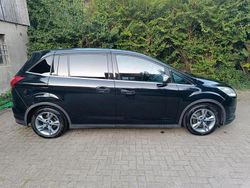 Schwarz Gebraucht 2011 Ford Grand C-Max Van / Kleinbus | 7.650 € (Etwas zu teuer)