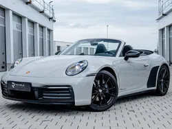 Grau Gebraucht 2023 Porsche 911 Carrera Cabriolet Cabrio | 134.990 € (Fairer Preis)