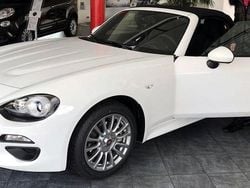Weiß Gebraucht 2018 Fiat 124 Spider Cabrio | 17.900 € (Fairer Preis)
