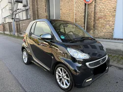 Schwarz Gebraucht 2014 Smart ForTwo Coupé Passion Kleinwagen | 4.999 €