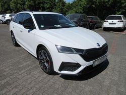 Andere farbe Gebraucht 2021 Skoda Octavia RS Kombi | 25.488 € (Fairer Preis)