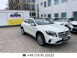 Weiß Gebraucht 2017 Mercedes GLA200 Urban SUV | 19.490 € (Fairer Preis)