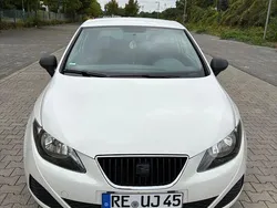 Weiß Gebraucht 2009 Seat Ibiza Limousine | 2.700 € (Guter Preis)