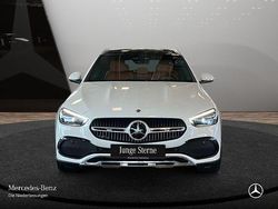 Weiß Gebraucht 2024 Mercedes C220 Avantgarde Limousine | 44.490 €