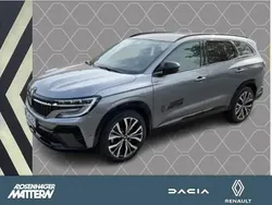 Grau Gebraucht 2023 Renault Espace Iconic Van / Kleinbus | 33.990 € (Superpreis)