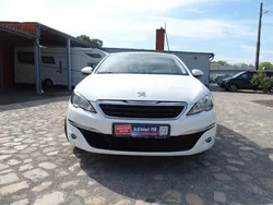 Weiß Gebraucht 2014 Peugeot 308 Access Limousine | 6.999 € (Fairer Preis)