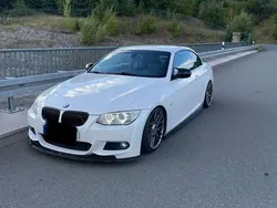 Weiß Gebraucht 2012 BMW 330 Cabriolet M Performance Cabrio | 19.000 € (Guter Preis)