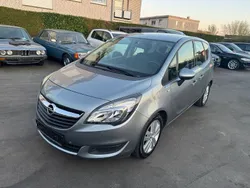 Grau Gebraucht 2014 Opel Meriva Edition Van / Kleinbus | 5.599 € (Guter Preis)